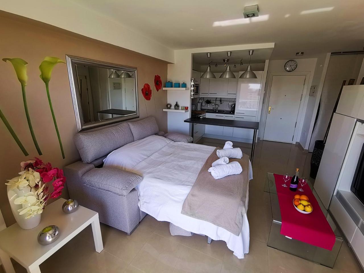 Apartamento Carihuela Torremolinos Exterior foto